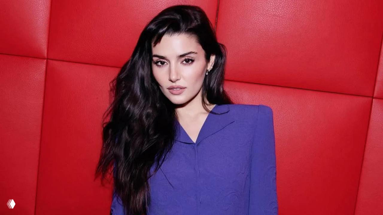 Ханде Эрчел задержали в стамбульском аэропорту