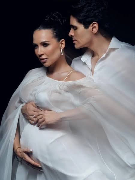 У Лерчек родился сын — Валерия Чекалина стала мамой