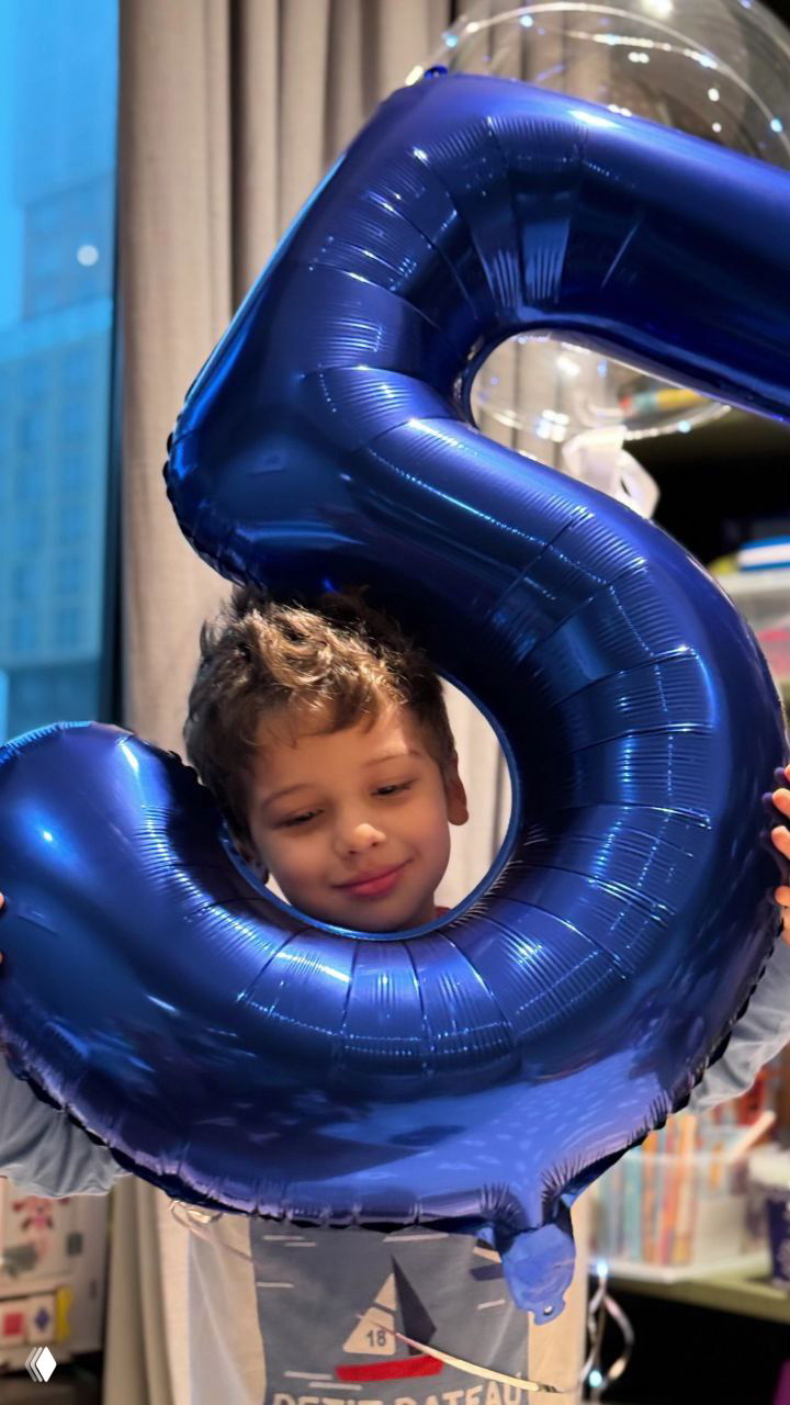 Равшана Куркова отметила 5-летие сына Гаспара