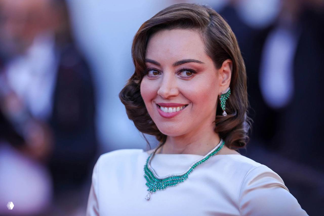 Обри Плаза впервые станет мамой