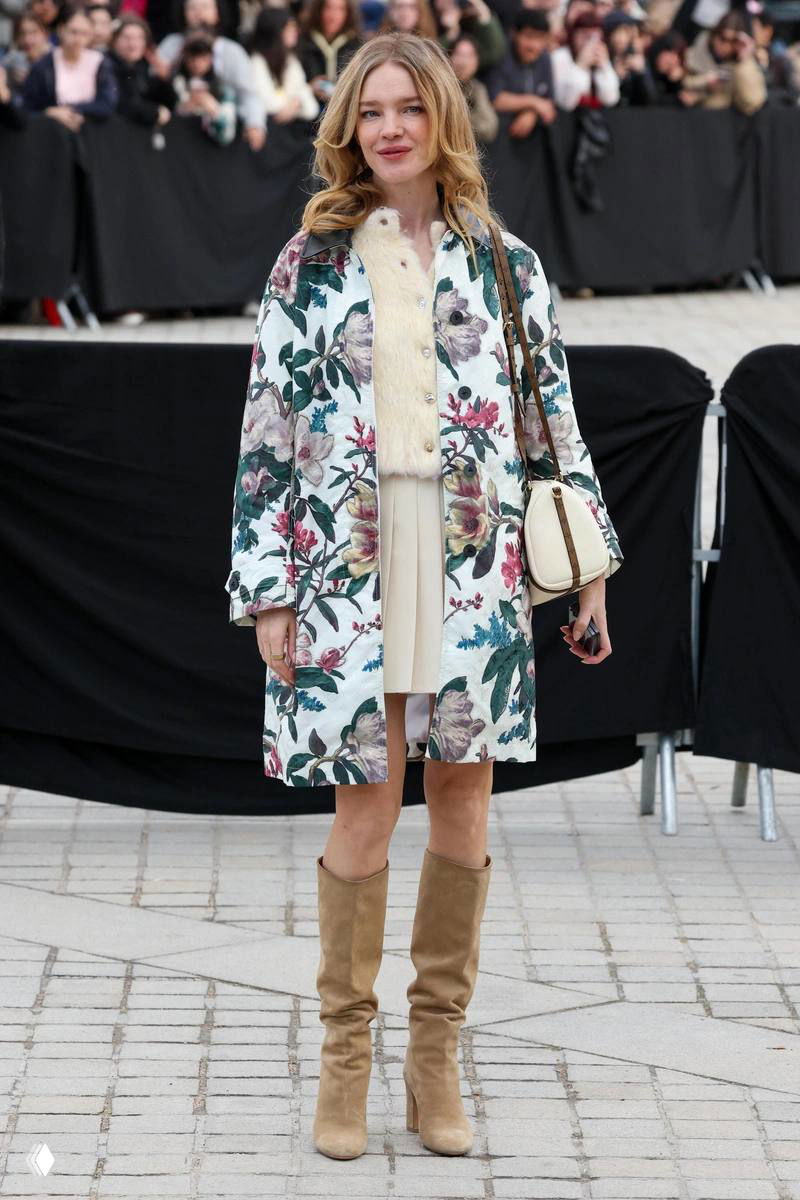 Показ Louis Vuitton в Париже: гости и образы Жескье