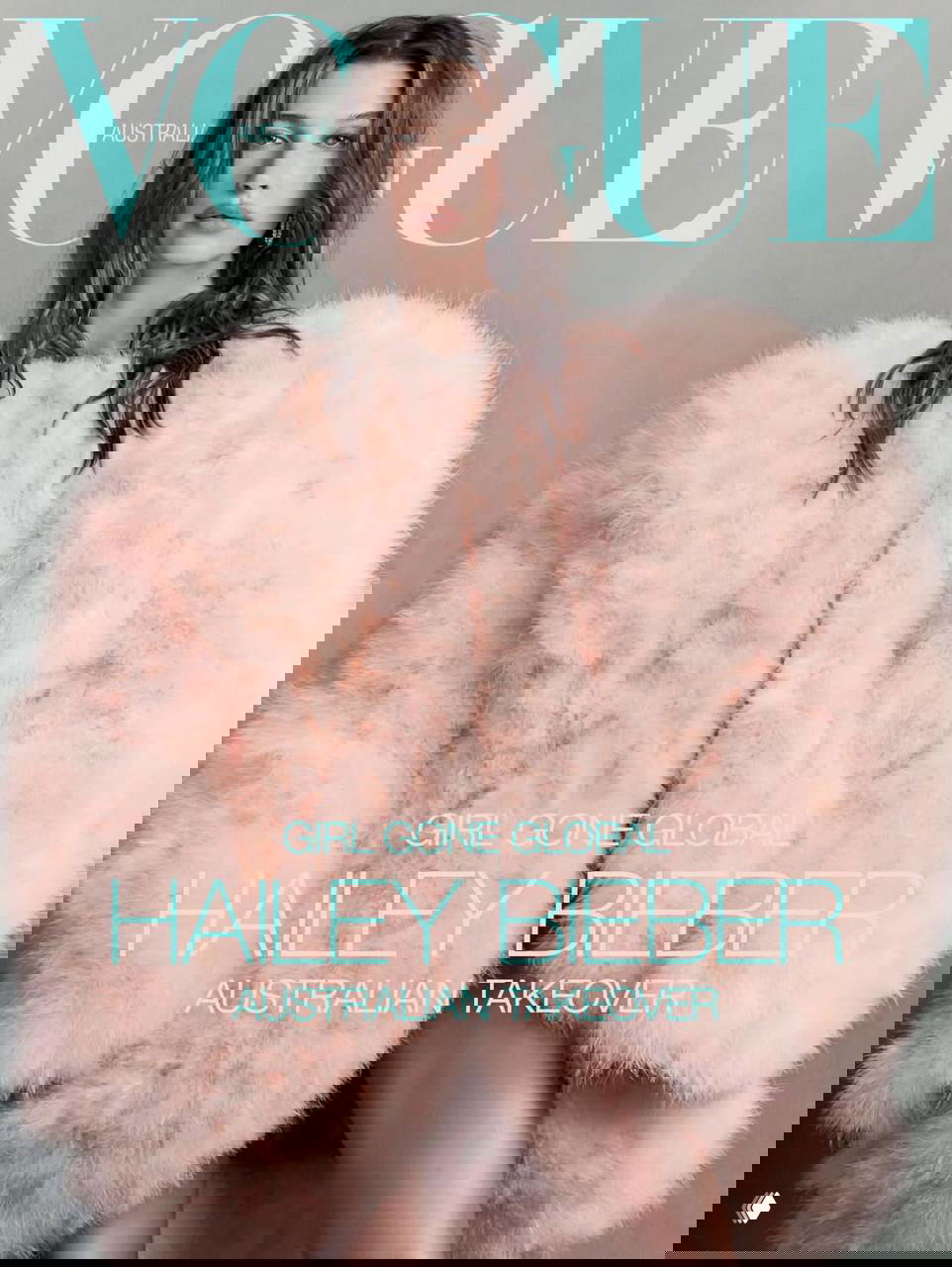 Хейли Бибер на обложке Vogue Australia