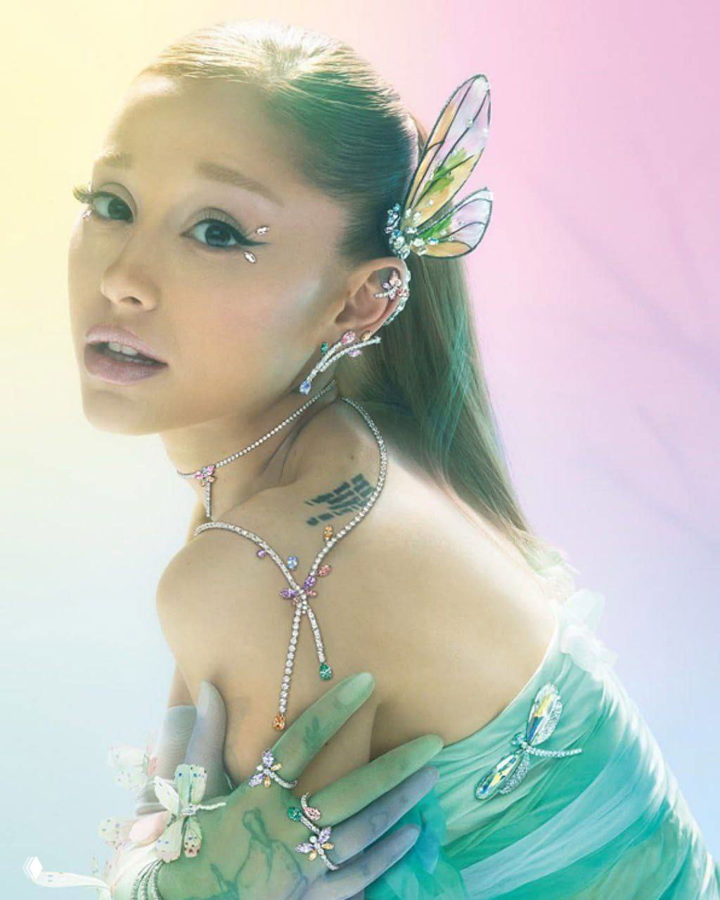 Ариана Гранде в образе лесной феи для съемки Swarovski