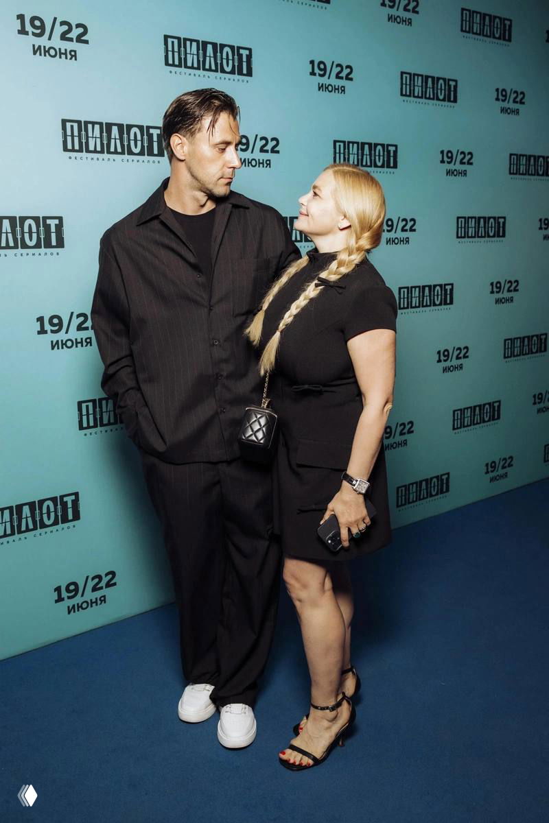 Ирина Пегова спровоцировала слухи о свадьбе