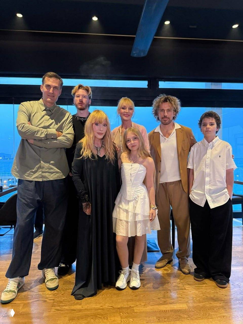 Вся семья Аллы Борисовны на празднике