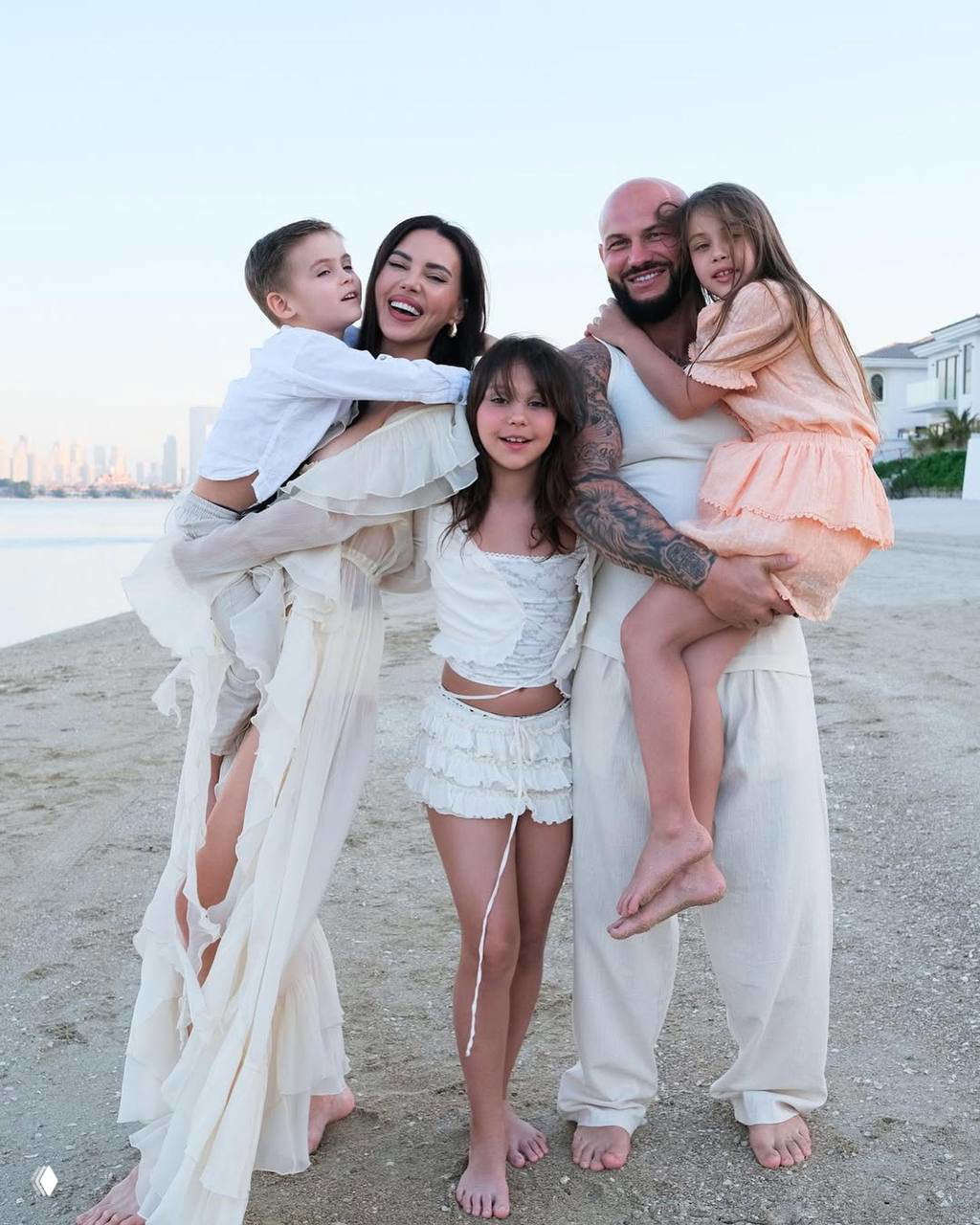 Джиган и Оксана Самойлова развелись после 14 лет