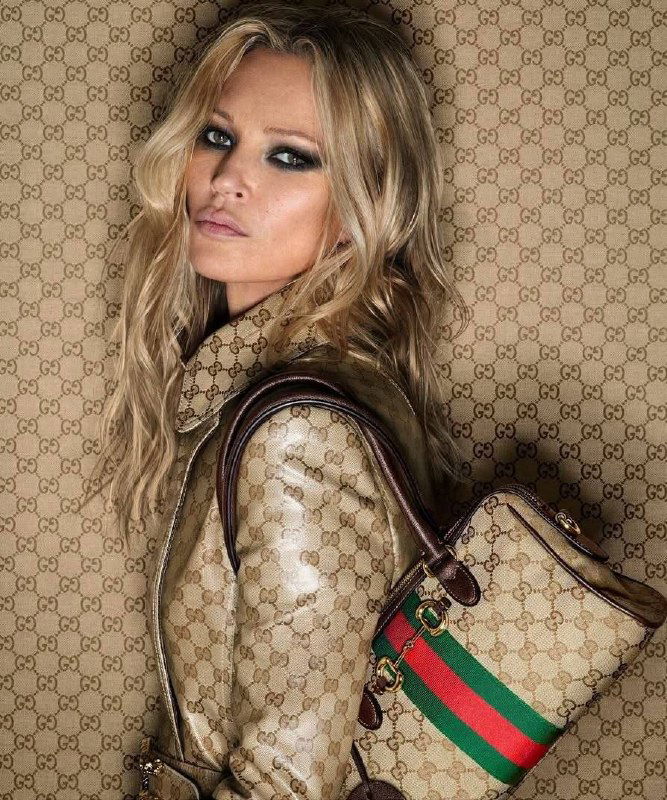 Кейт Мосс и Эмили Ратаковски в фотосессии Gucci