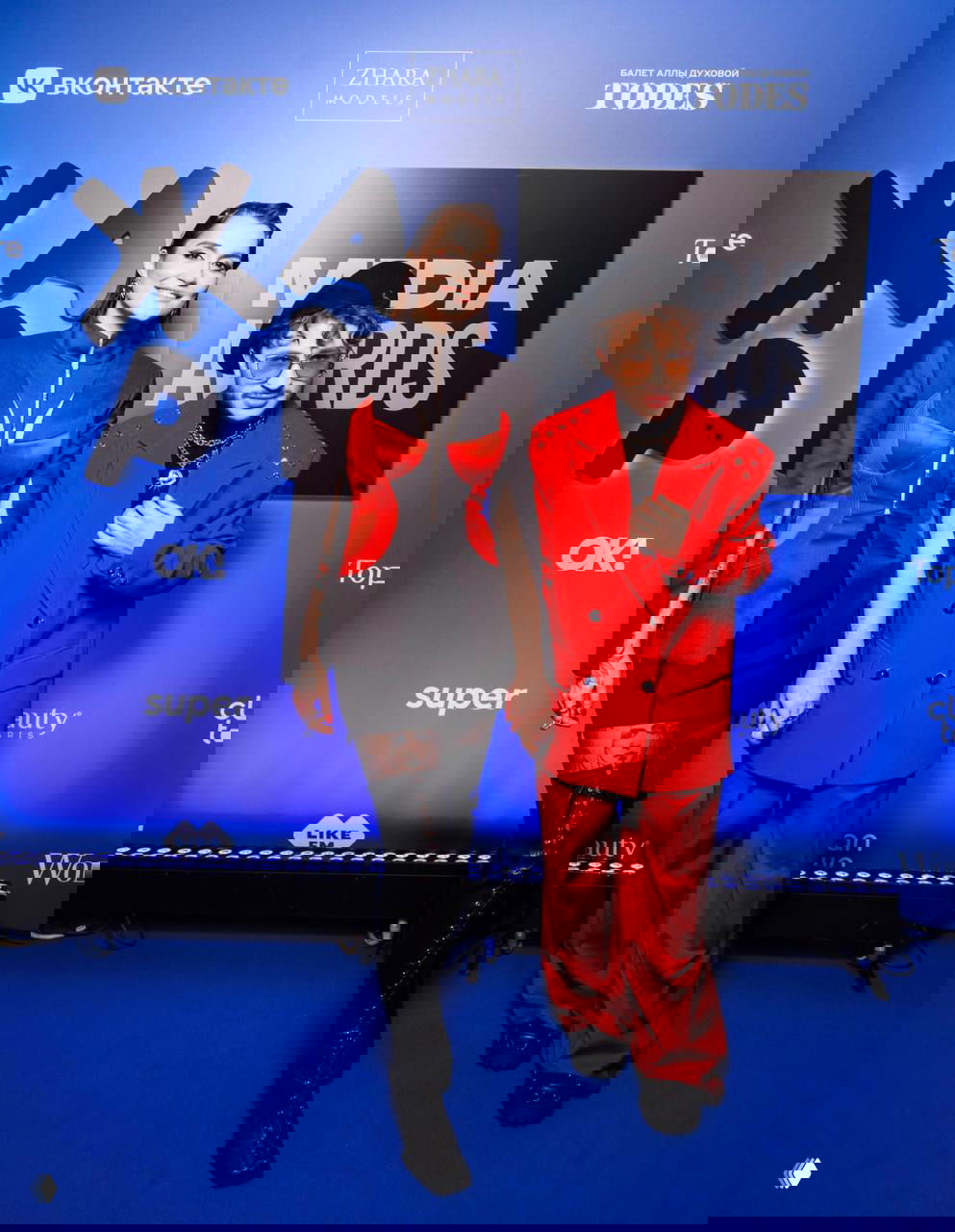 Эльдар Джарахов и певица MONA расстались