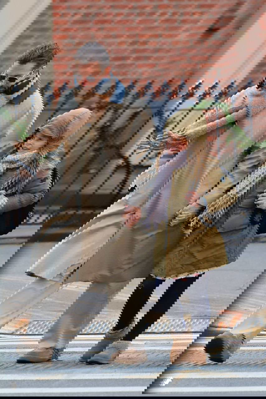 Брэдли Купер и Леа на прогулке в Нью-Йорке