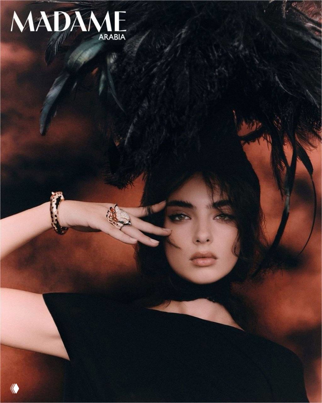 Дева Кассель в перьях для Madame Figaro Arabia