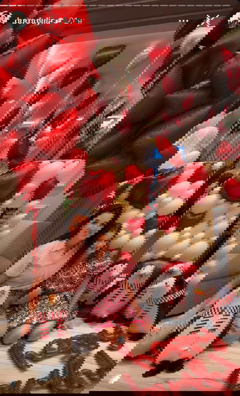 Дочери Бородиной — 10 лет: украшения Van Cleef и билеты