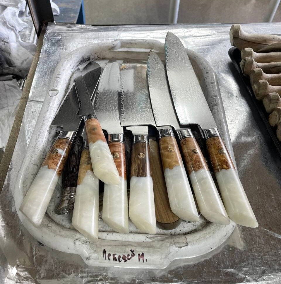 Готовы еще 5 наборов кухонных ножей. Разбирают быстро!
