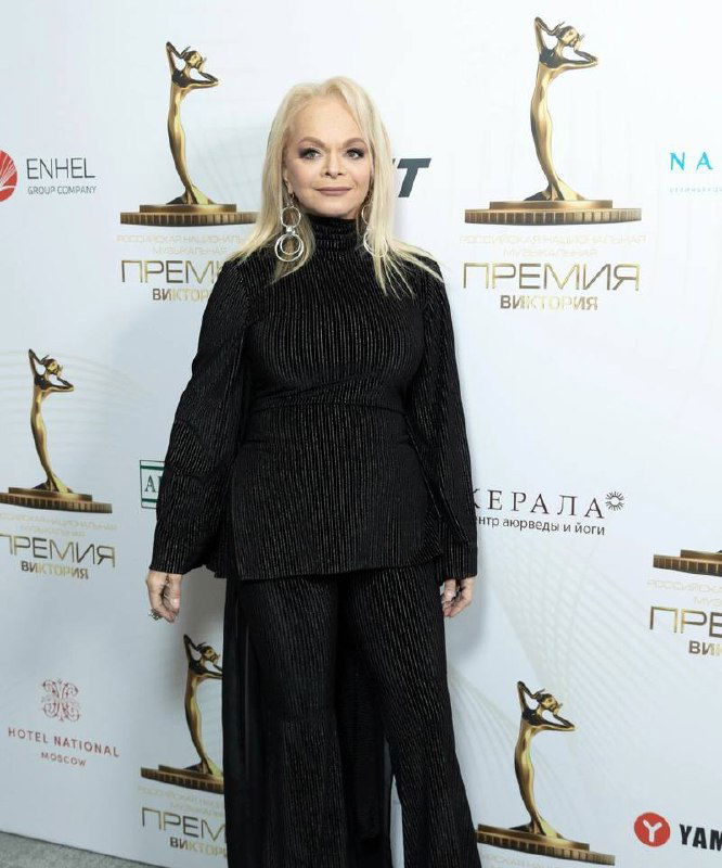 Суд выселил Ларису Долину из квартиры в Хамовниках