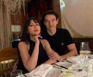 Жена Нурлана Сабурова вышла на связь после депортации