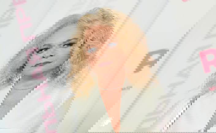 Угрозы Ларисе Долиной: артистка опасается за жизнь