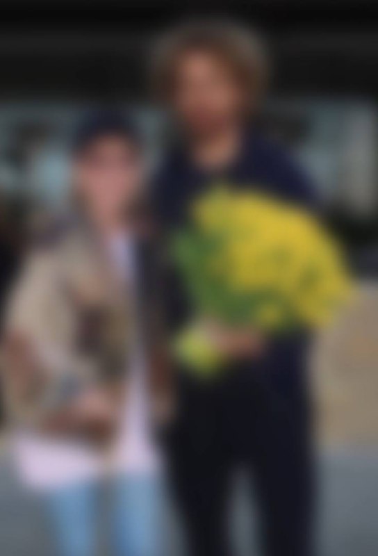 Ходит с тростью: Аллу Пугачёву не узнали на новых фото