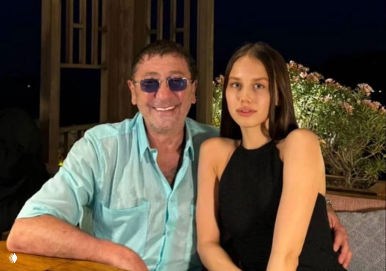 «Контракт был»: Аврора Киба о расставании