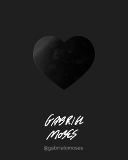 Чёрный фон, тёмное сердечко почти сливается с фоном, подпись @gabrielomoses под изображением — образ кастомного лайка для авторов.