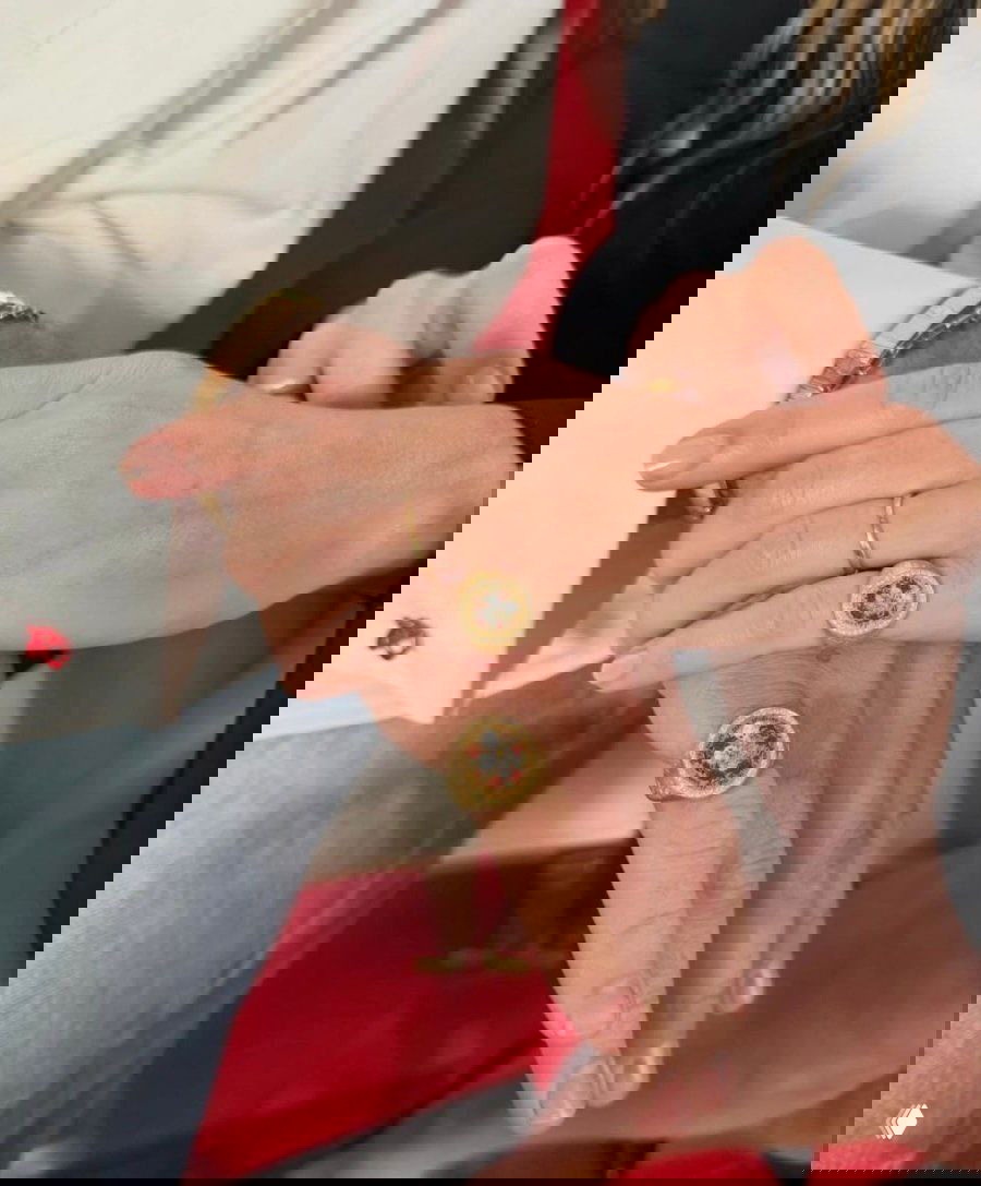 «Странные отношения» Марго Робби и Джейкоба Элорди