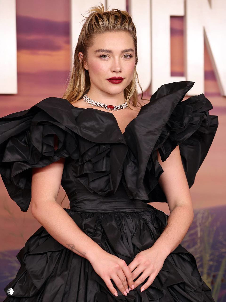 Флоренс Пью устроила модный спектакль на BAFTA