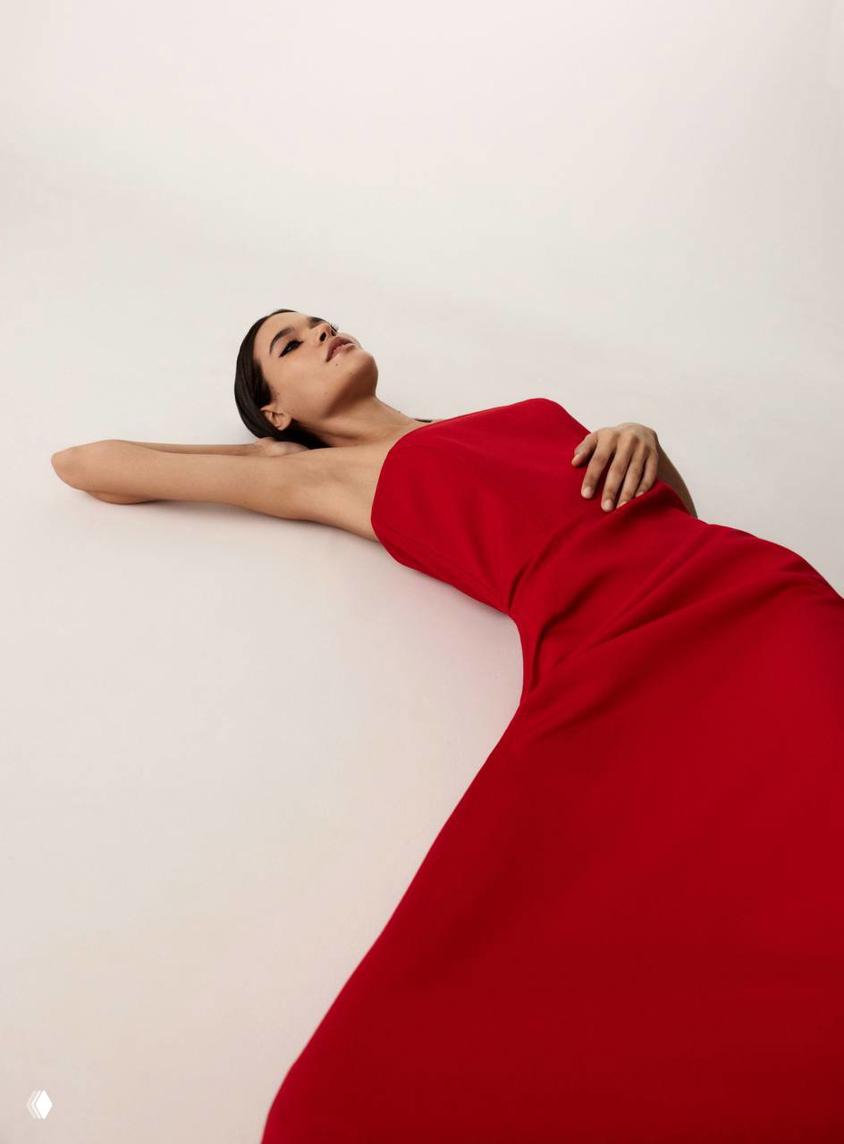 Артем Ткачев — макияж и прически для обложек Marie Claire