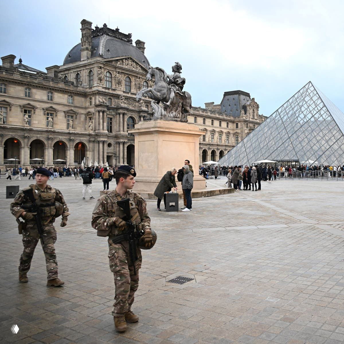 Ущерб Лувра от ограбления — 88 млн евро