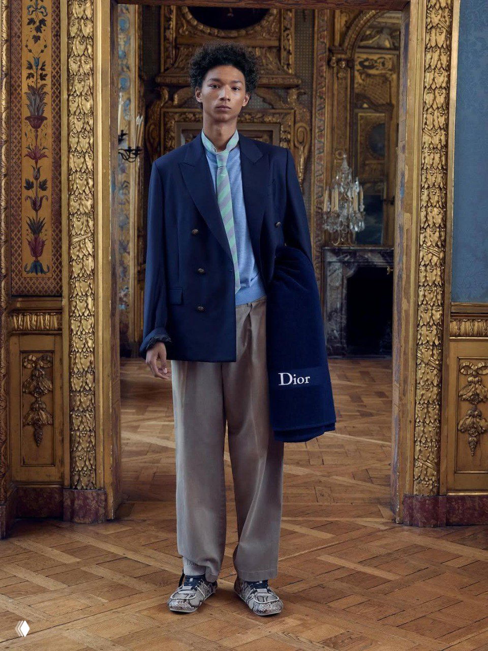 Джонатан Андерсон показал мужскую коллекцию для Dior