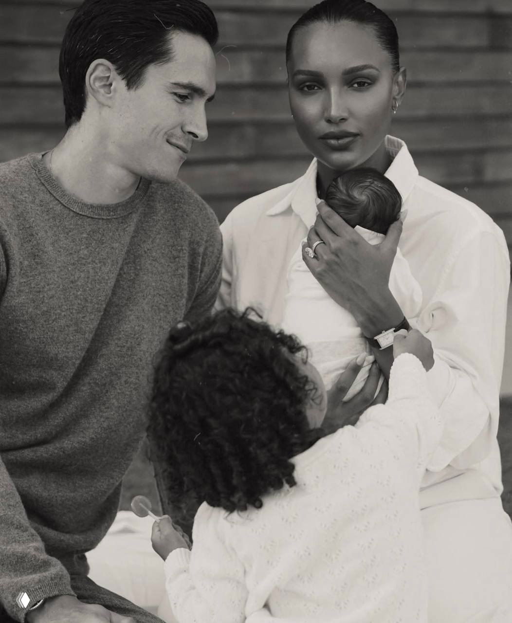 Жасмин Тукс родила второго ребёнка