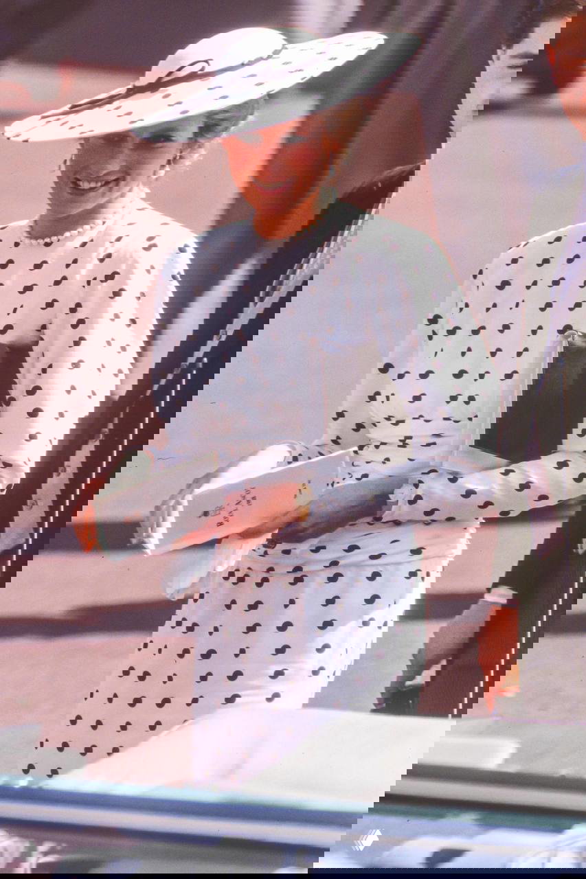 Летние тренды 2026: от Леди Ди до Хейли Бибер