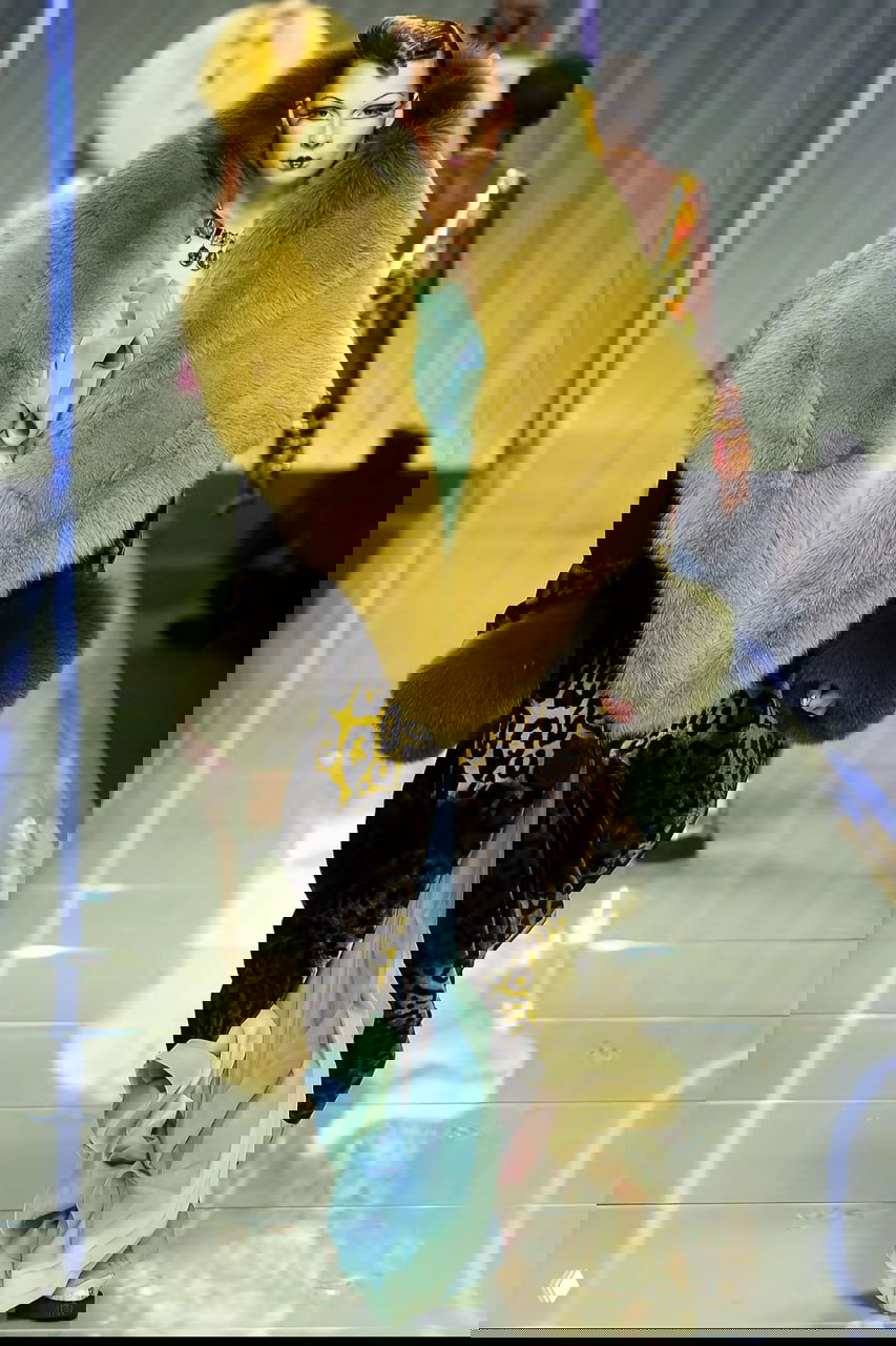 Осенняя коллекция Dior 2004 — доказательство цикличности моды