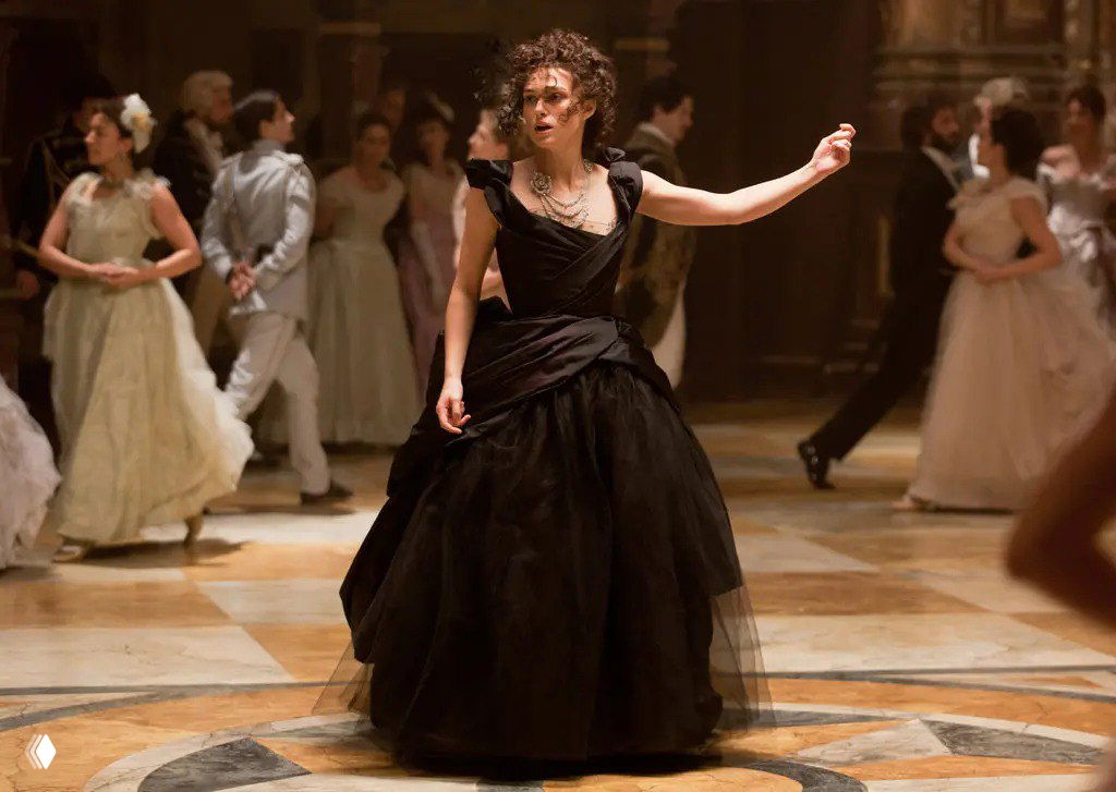 Чёрное платье Анны Карениной в фильме 2012 года