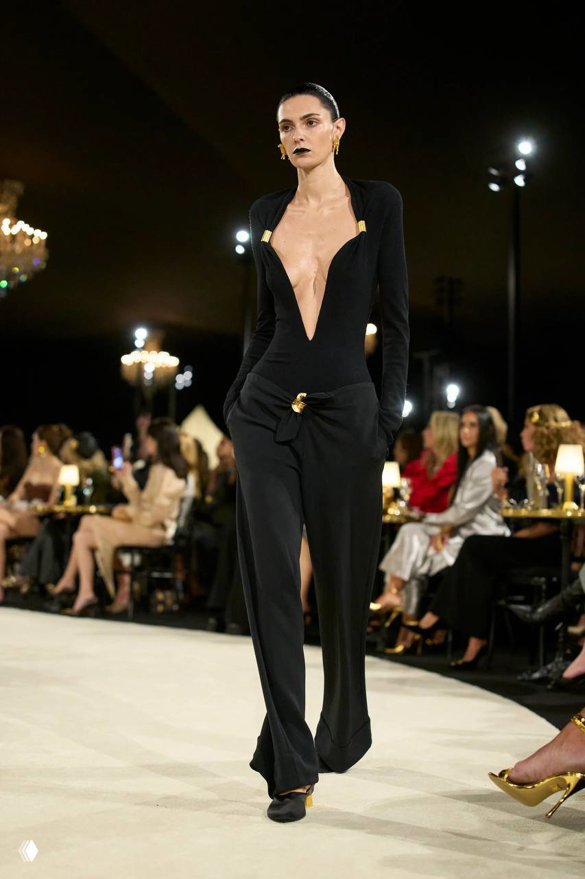 Schiaparelli меняет правила: кутюр, который можно носить