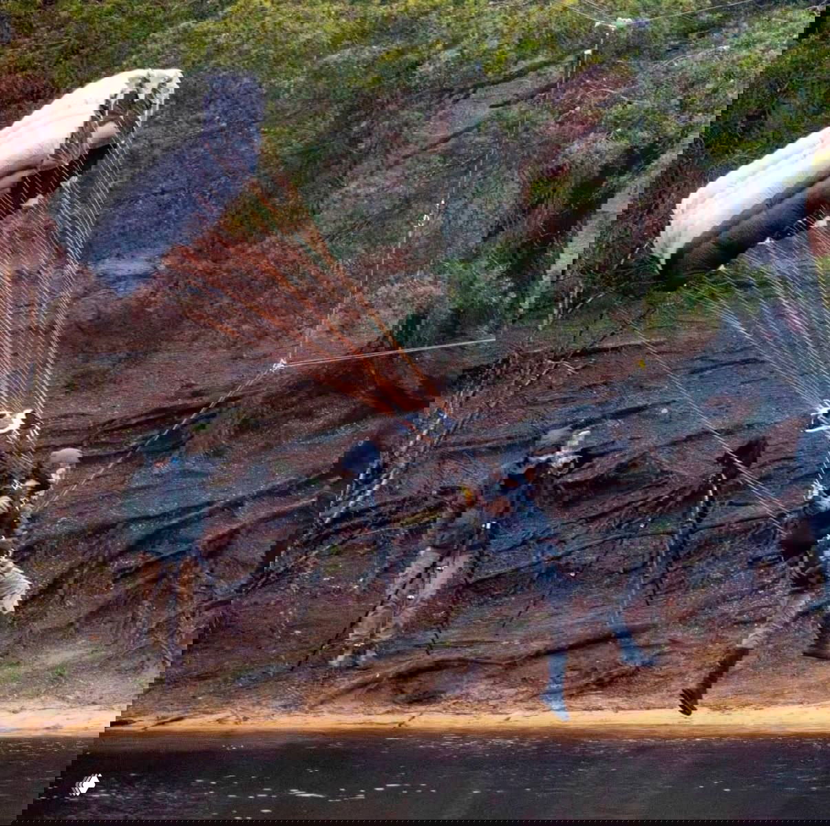 Бодрое настроение от Софи Тернер