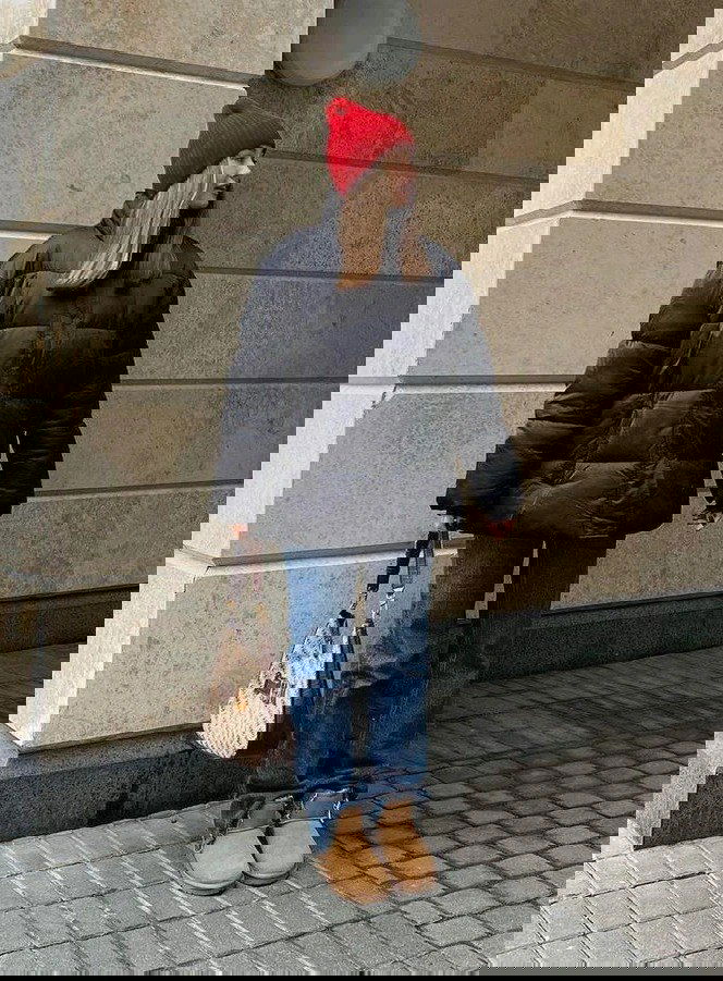 Как стилизовать джинсы: 5 зимних сочетаний