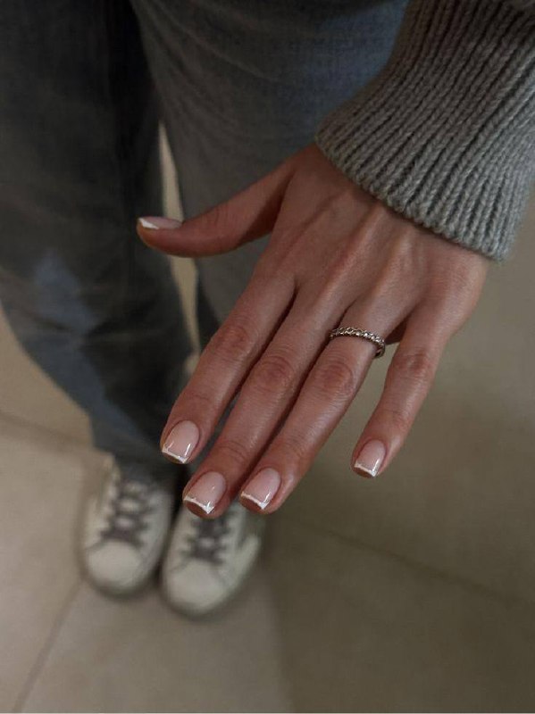 7 идей маникюра, сочетающихся с аксессуарами