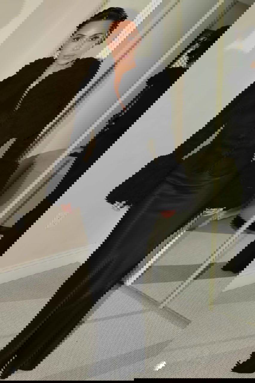 Ким Кардашьян: костюмы из сериала дороже квартир