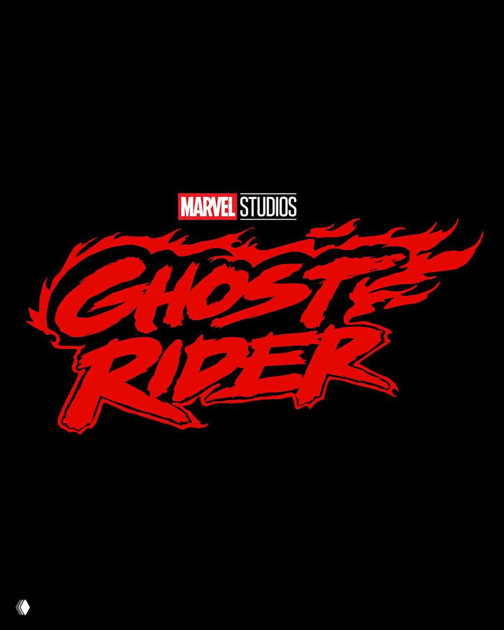 Черный фон с красным графическим логотипом «Ghost Rider» и подписью Marvel — изображение анонса фильма на презентации.