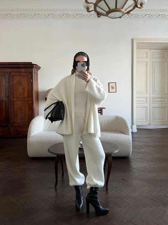 Белые брюки — главный антистресс этой зимы