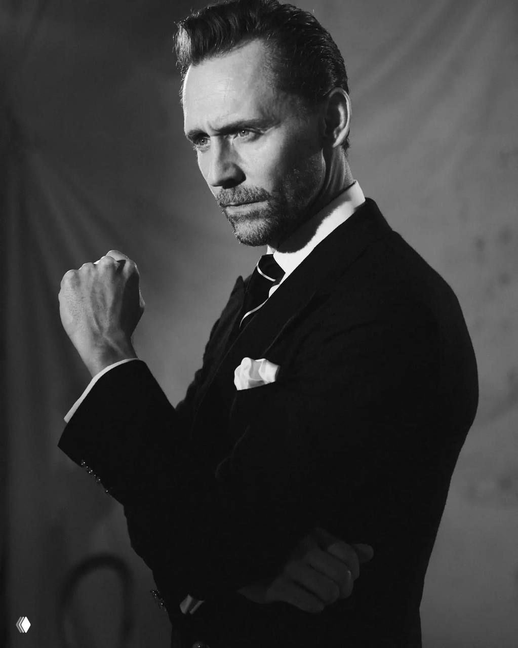 Аристократичная фотосессия Тома Хиддлстона