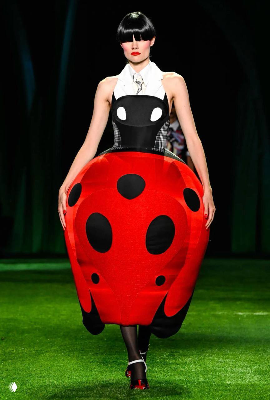 Показ Thom Browne весна‑лето 2027 закрыл неделю моды