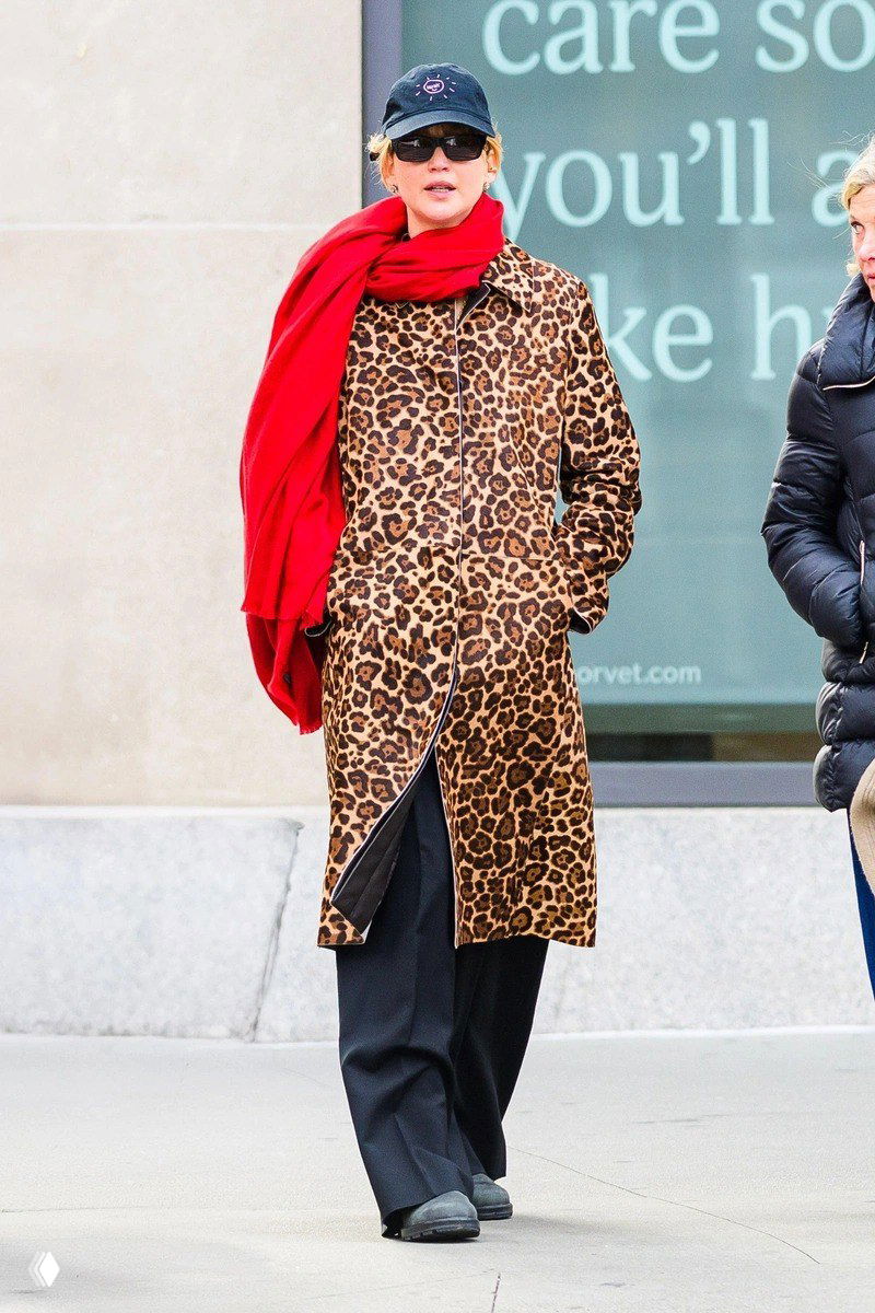 Дженнифер Лоуренс — главная по стритстайлу года