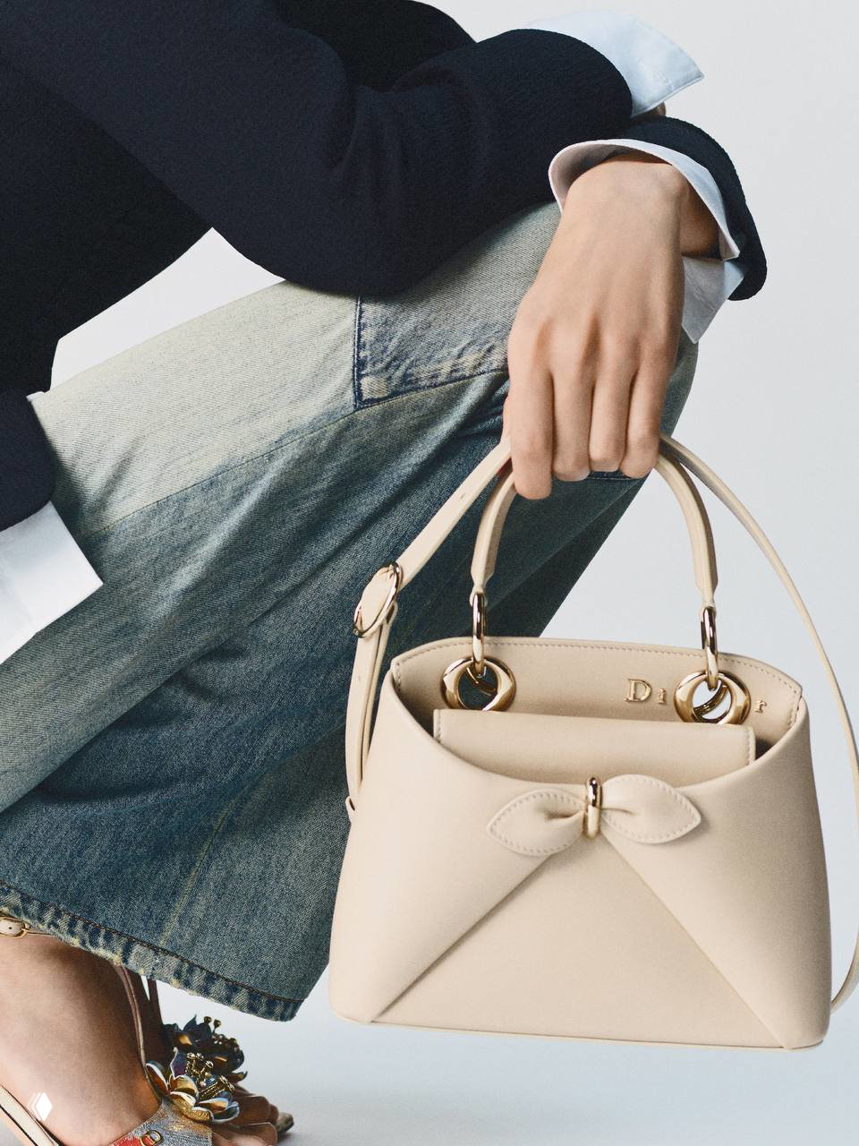 Dior выпустил мини‑версию сумки Cigale