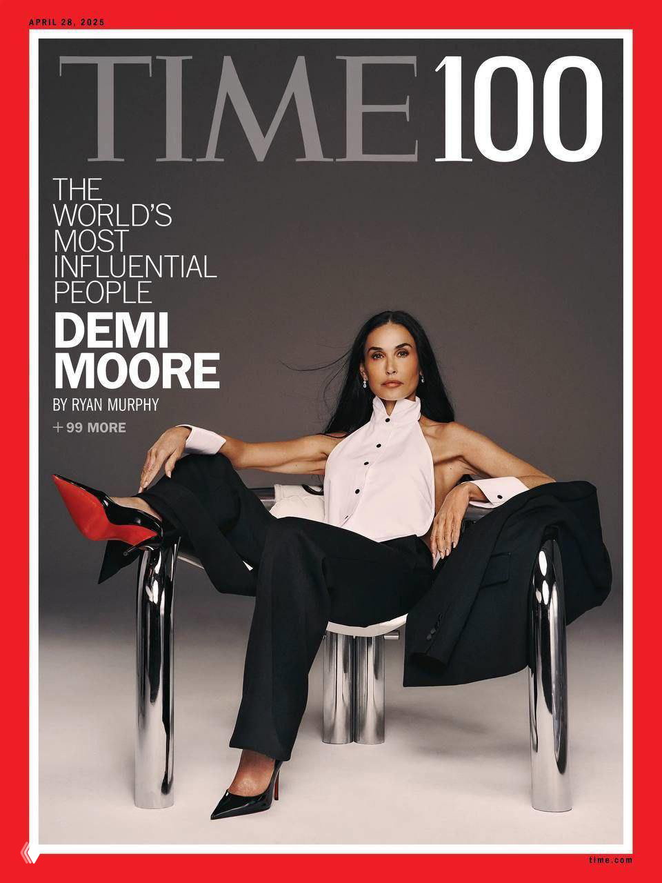 Обложка журнала с макетом «TIME 100», на которой женщина сидит в кресле в строгом костюме, оформлена красной рамкой и текстом выпуска.