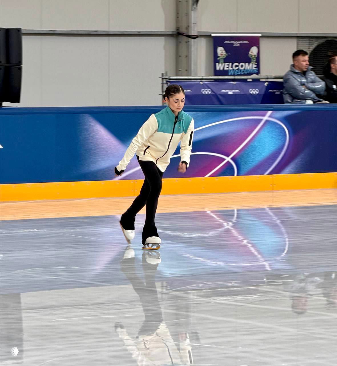 Аделия Петросян прибыла в Милан и провела тренировку