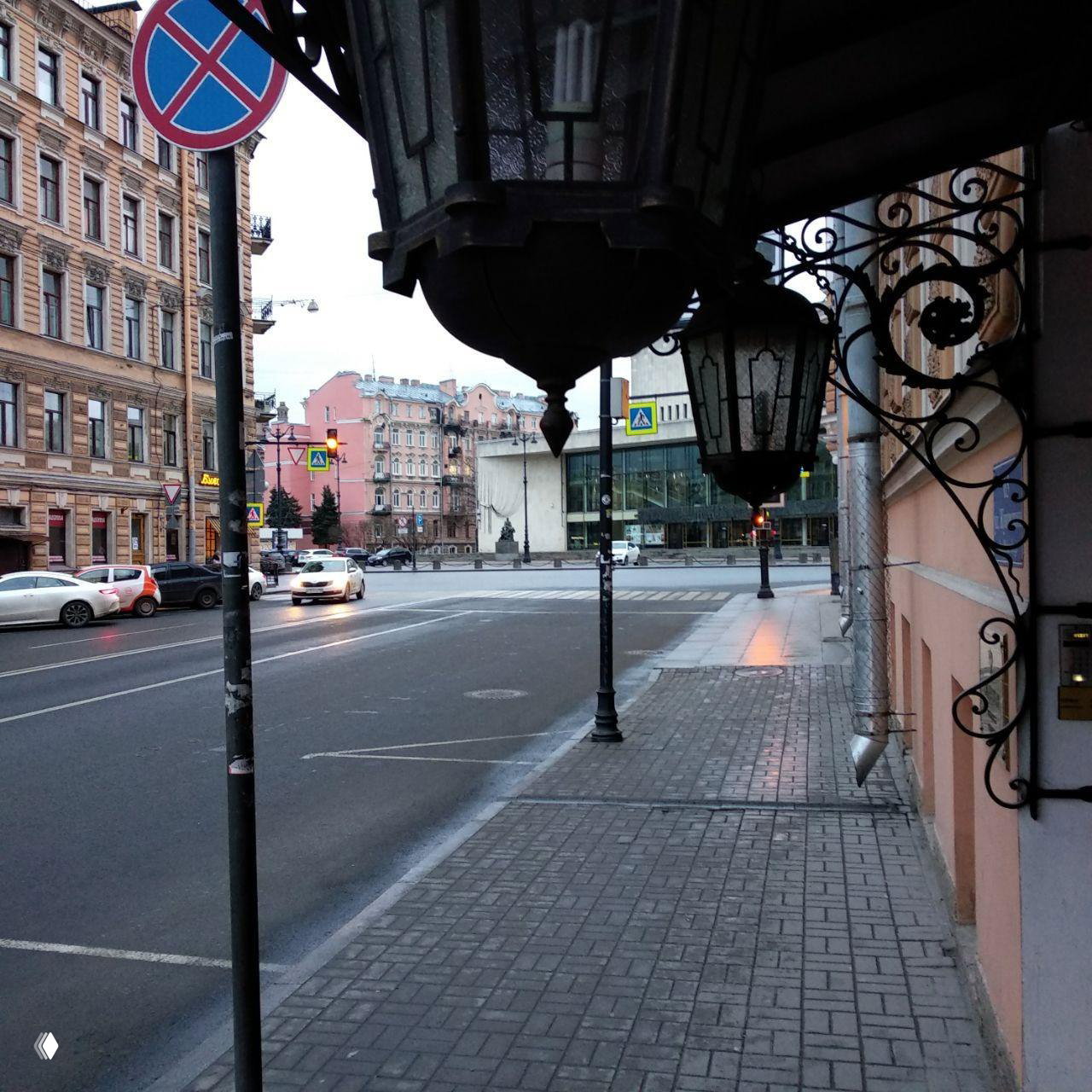 UX Петербурга для высоких людей
