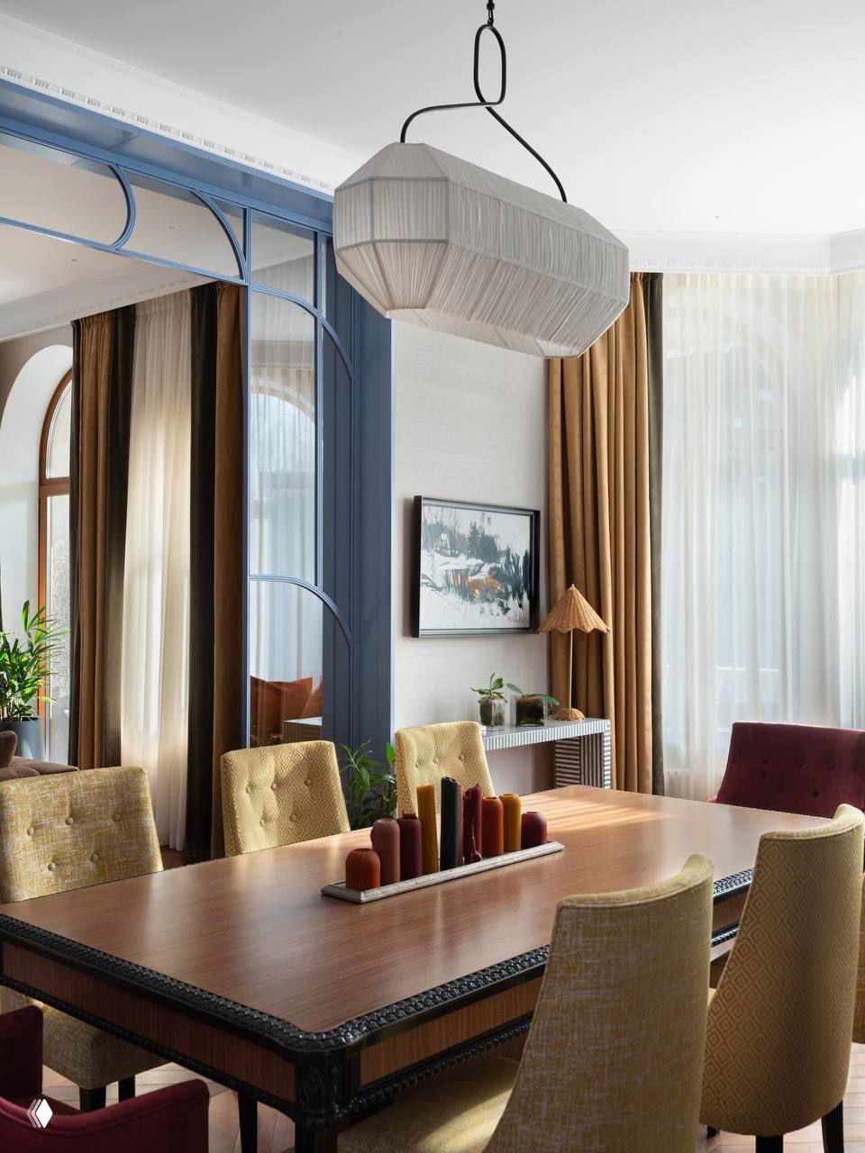 Эклектичный дом для семьи с тремя детьми в Приморском крае