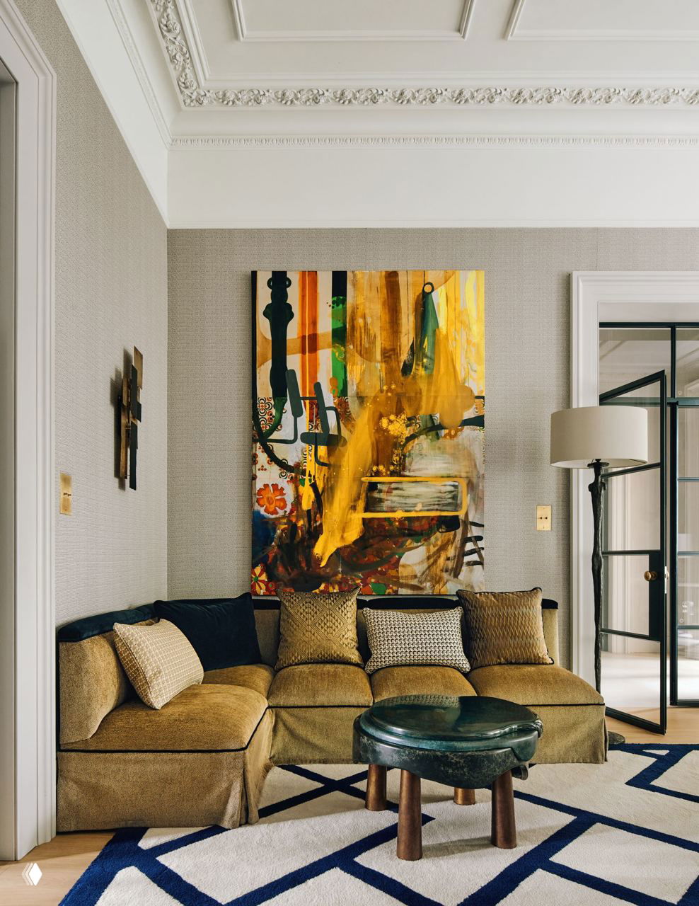 Дом для коллекционеров в Лондоне с дистанционным ремонтом