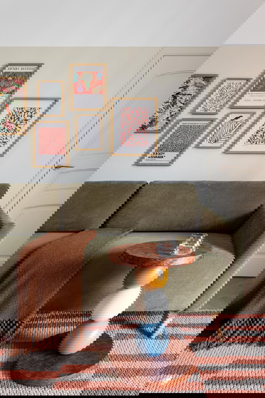 Цветные потолки и зонирование: квартира 50 м² в Минске