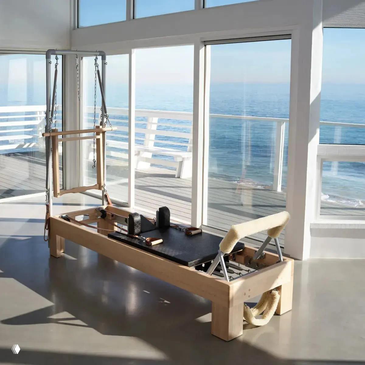 Коллекция Celine Pilates 2024 — спортивный люкс от Эди Слимана