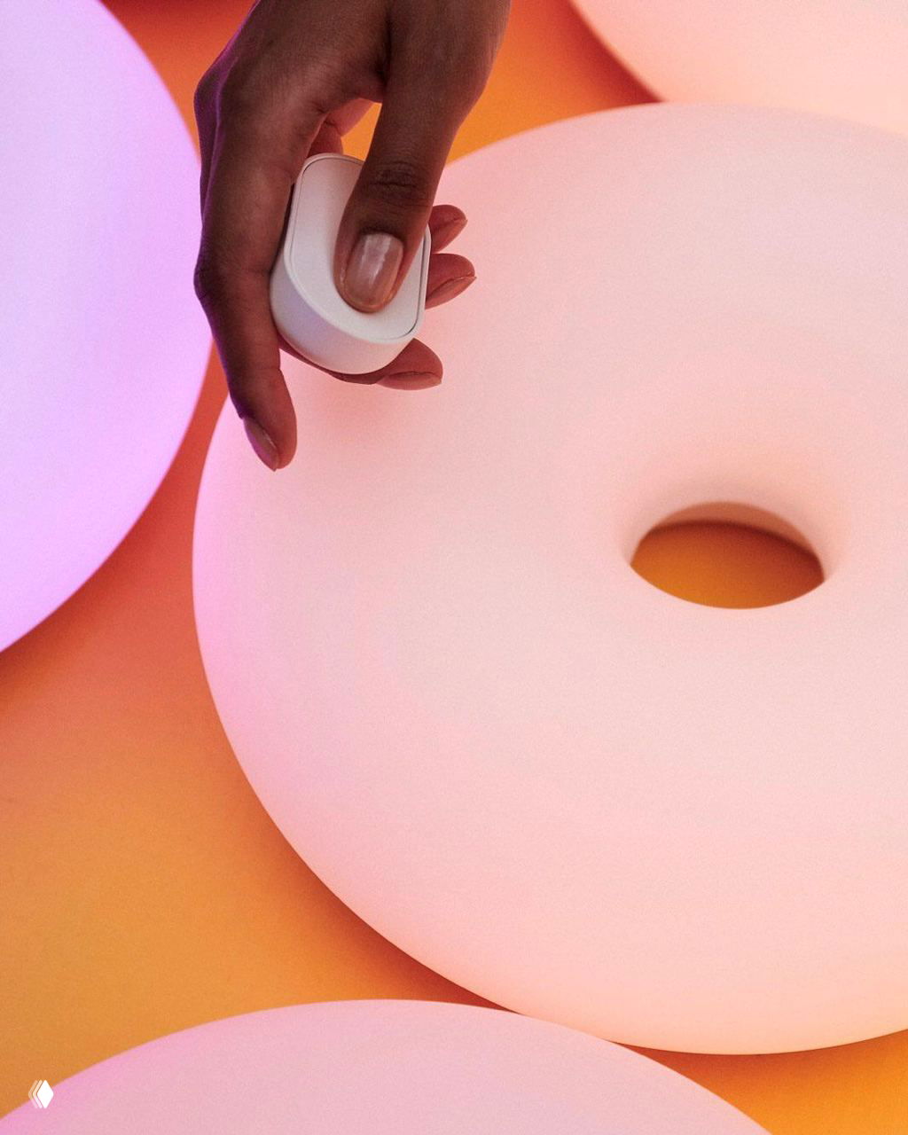 Сабин Марселис: новая лампа-пончик для IKEA